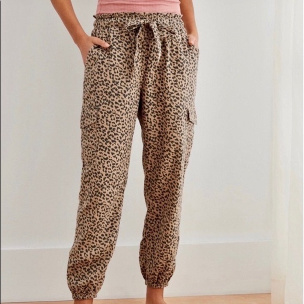AE leopard print utility pant